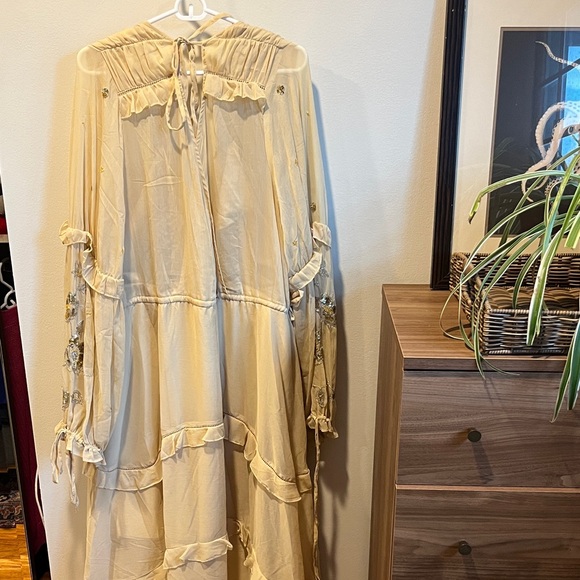 ASOS Chic Cream Floral Long Sleeve Dress - Picture 5 of 5